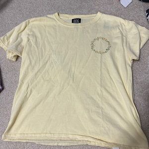 urban outfitters small t shirt